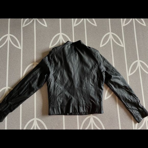 Forever 21 Black Faux Leather Jacket - Size S - Picture 2 of 5